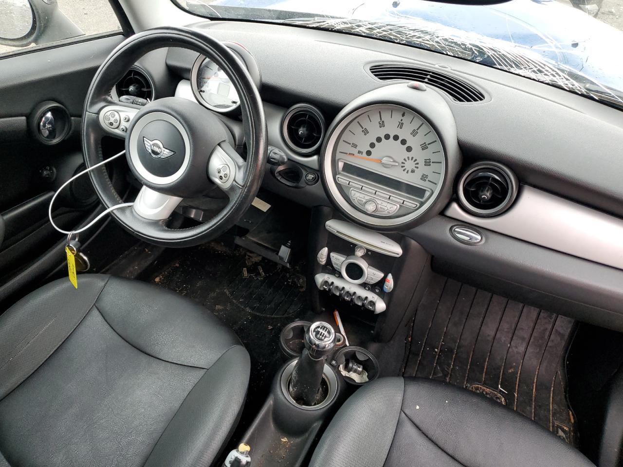 2007 Mini Cooper VIN: WMWMF33507TL68077 Lot: 63709684