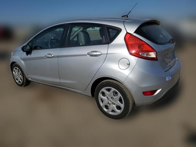  FORD FIESTA 2013 Сріблястий