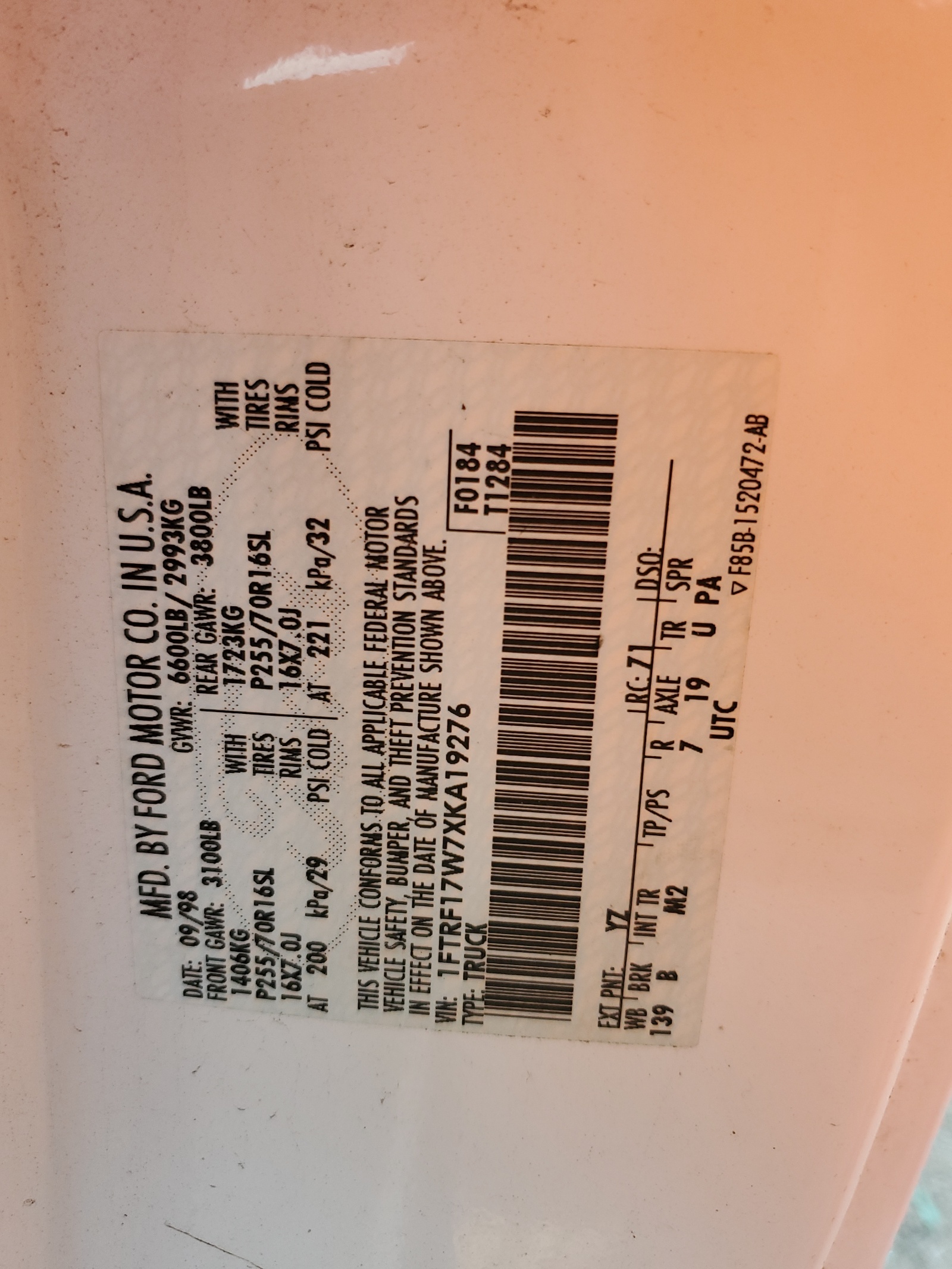 1FTRF17W7XKA19276 1999 Ford F150