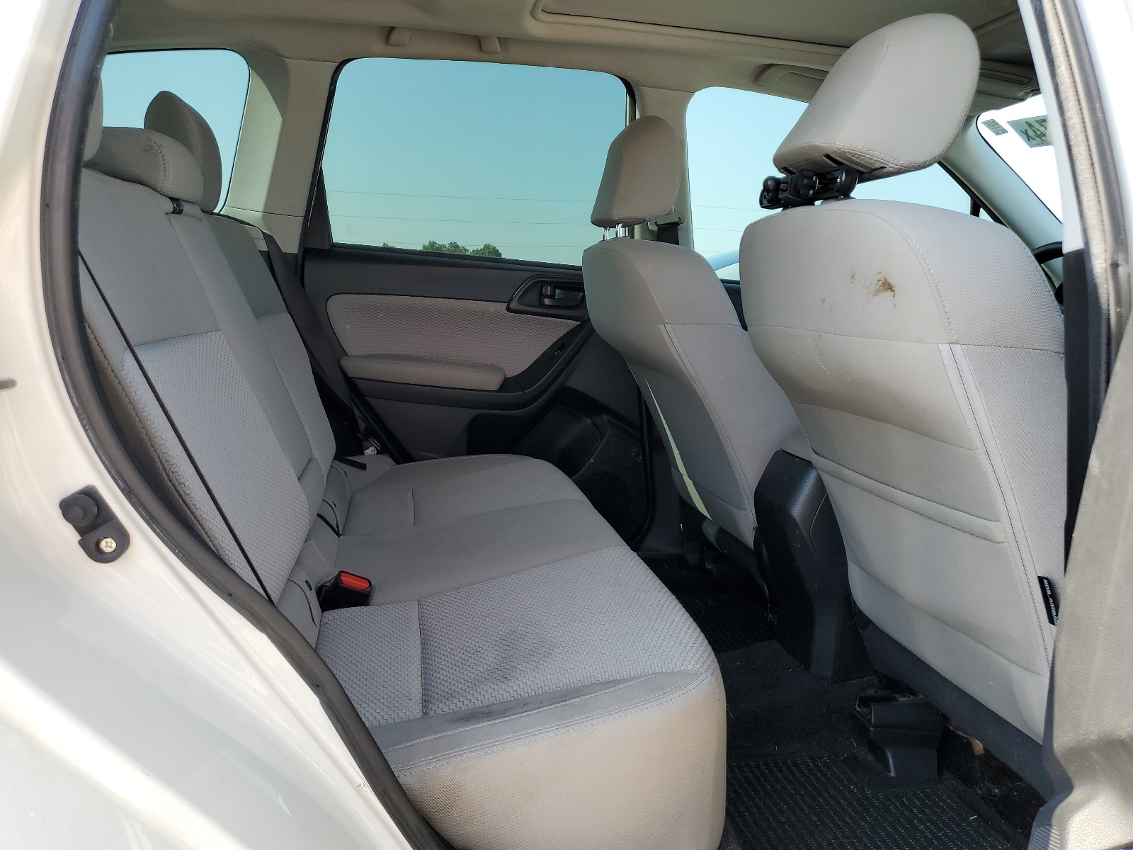 JF2SJAGC4HH444671 2017 Subaru Forester 2.5I Premium