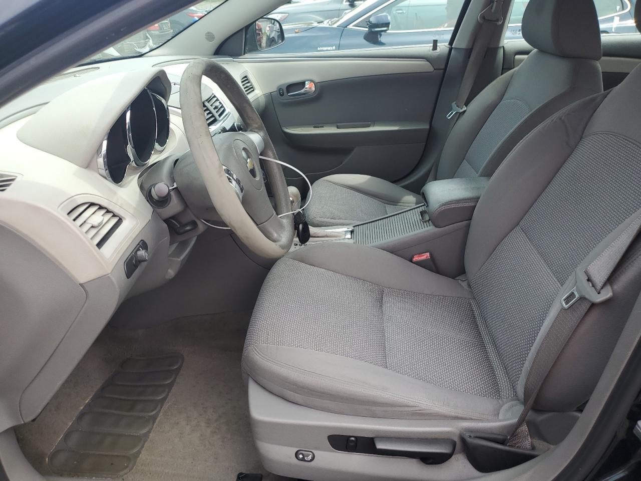 2010 Chevrolet Malibu Ls VIN: 1G1ZB5EB0AF240245 Lot: 64085034