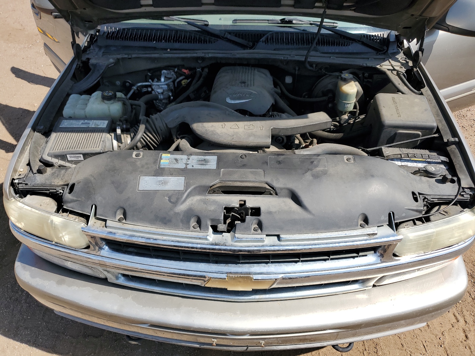 1GNEC13T22R131851 2002 Chevrolet Tahoe C1500