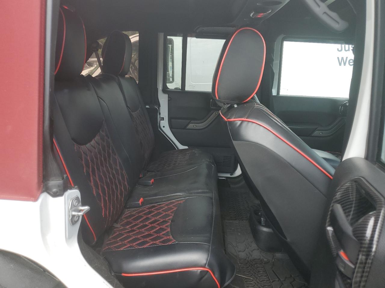 2016 Jeep Wrangler Unlimited Sport VIN: 1C4BJWDGXGL348445 Lot: 63667564