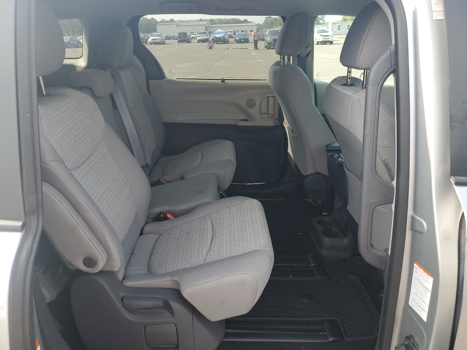 5TDKRKEC7MS016065 2021 Toyota Sienna Le