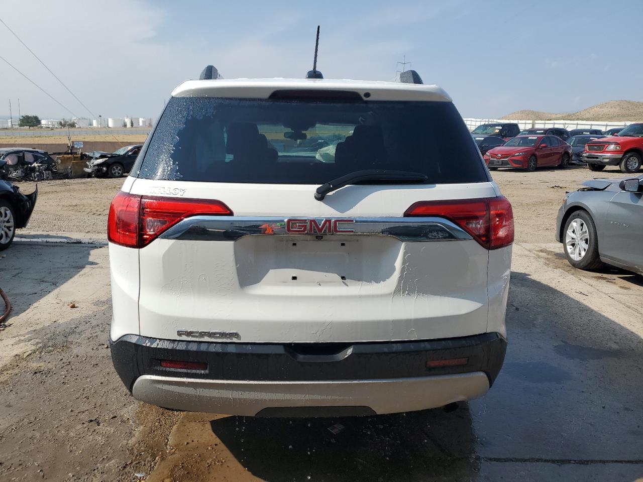 2018 GMC Acadia - Image 6