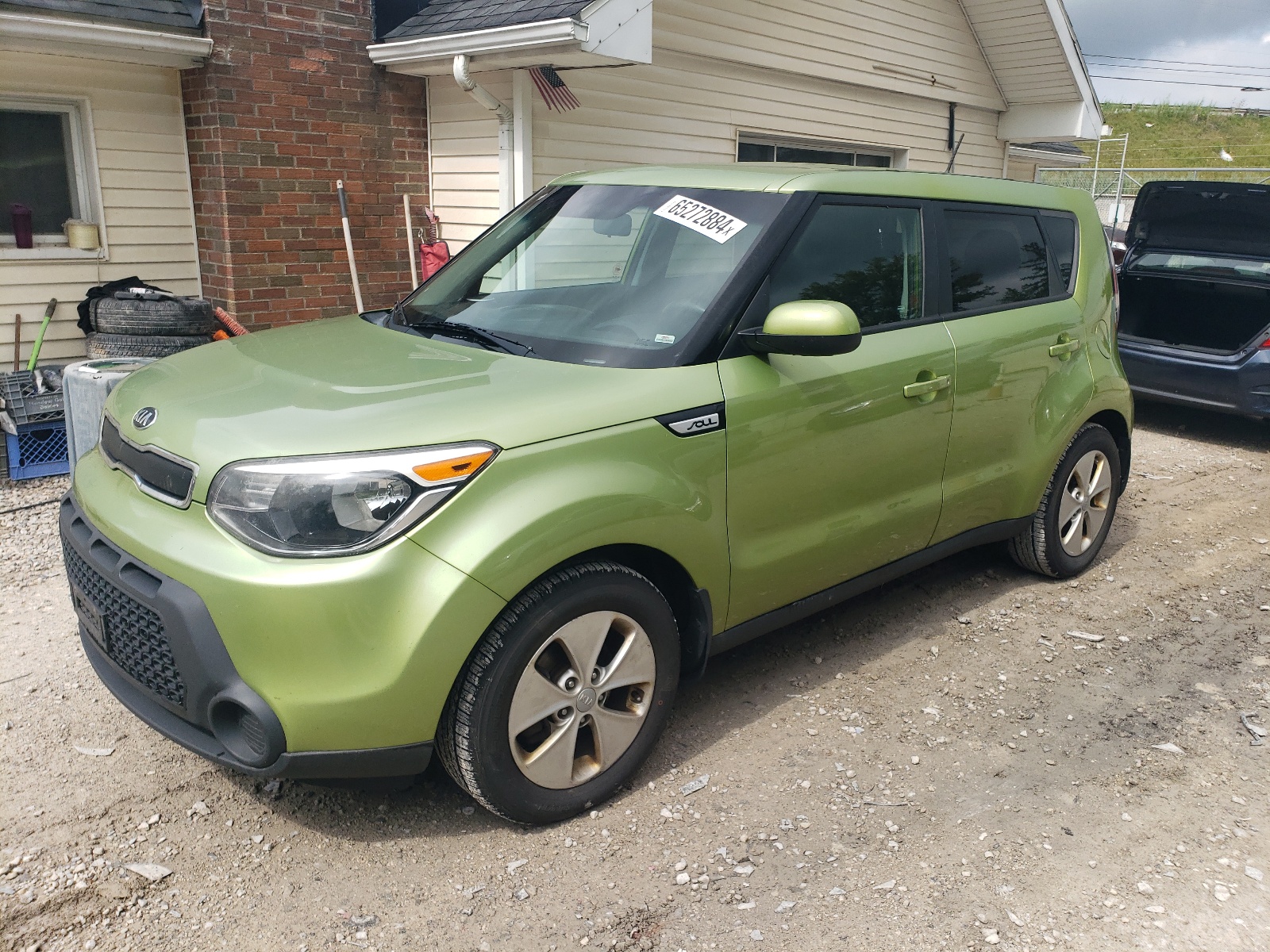 2016 Kia Soul vin: KNDJN2A2XG7822369