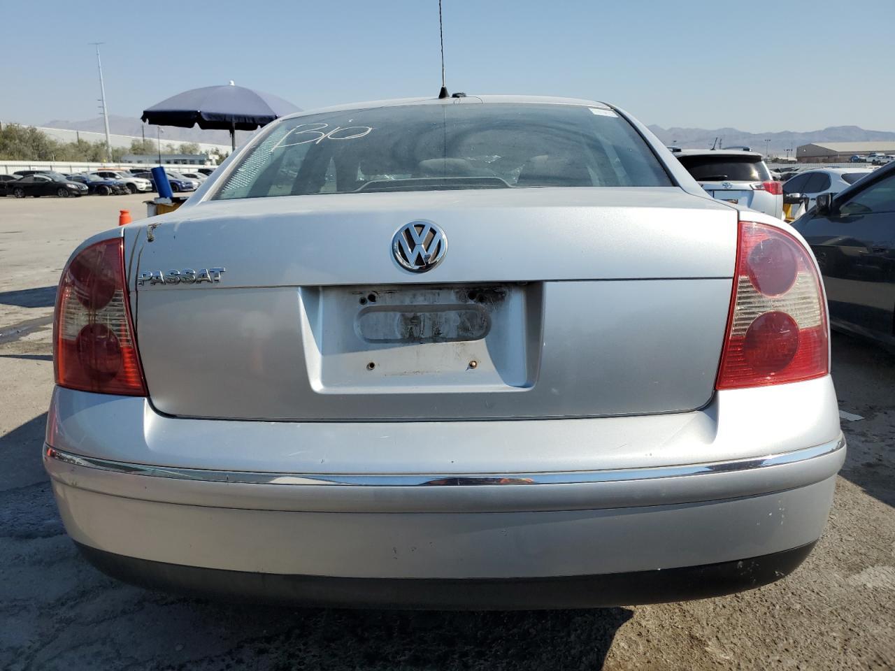 2002 Volkswagen Passat Gls VIN: WVWPD63B52P247186 Lot: 62541124