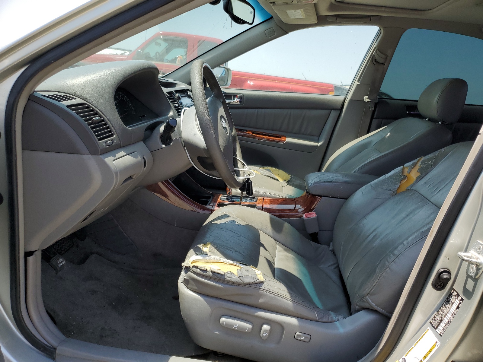 JTDBF30K340152600 2004 Toyota Camry Le