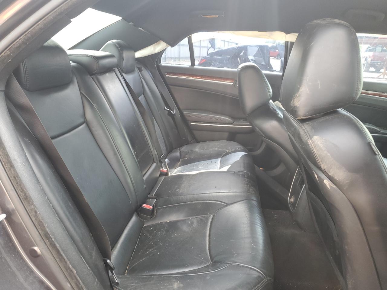 2013 Chrysler 300 VIN: 2C3CCAAG1DH615197 Lot: 64145754