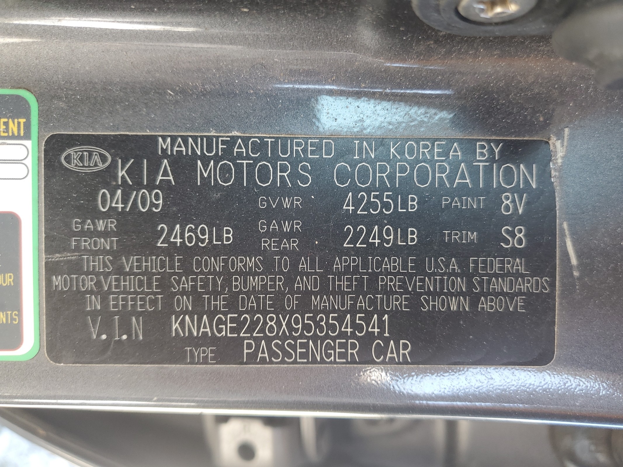 KNAGE228X95354541 2009 Kia Optima Lx