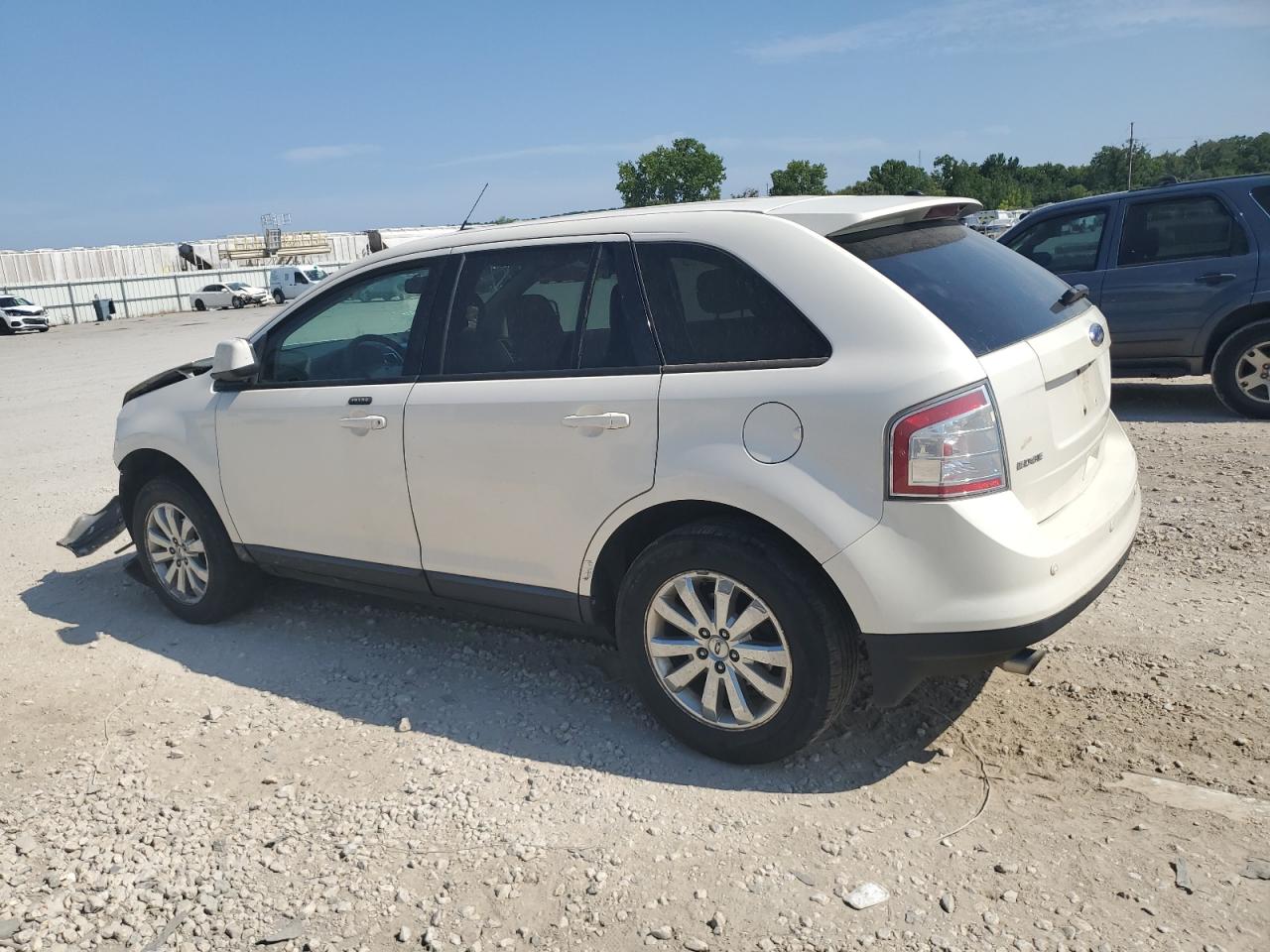2008 Ford Edge - Image 2