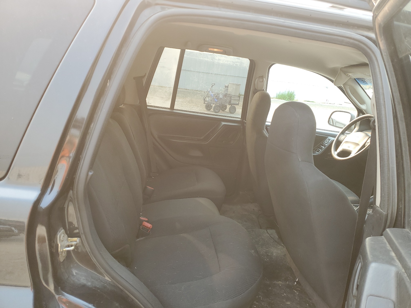 1J4GW48S24C258903 2004 Jeep Grand Cherokee Laredo