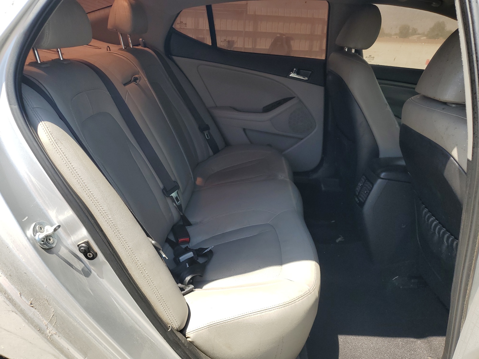 KNAGN4A75B5163801 2011 Kia Optima Ex