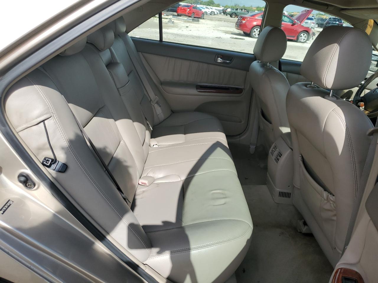 2005 Toyota Camry Le VIN: 4T1BF30K75U619362 Lot: 64320584