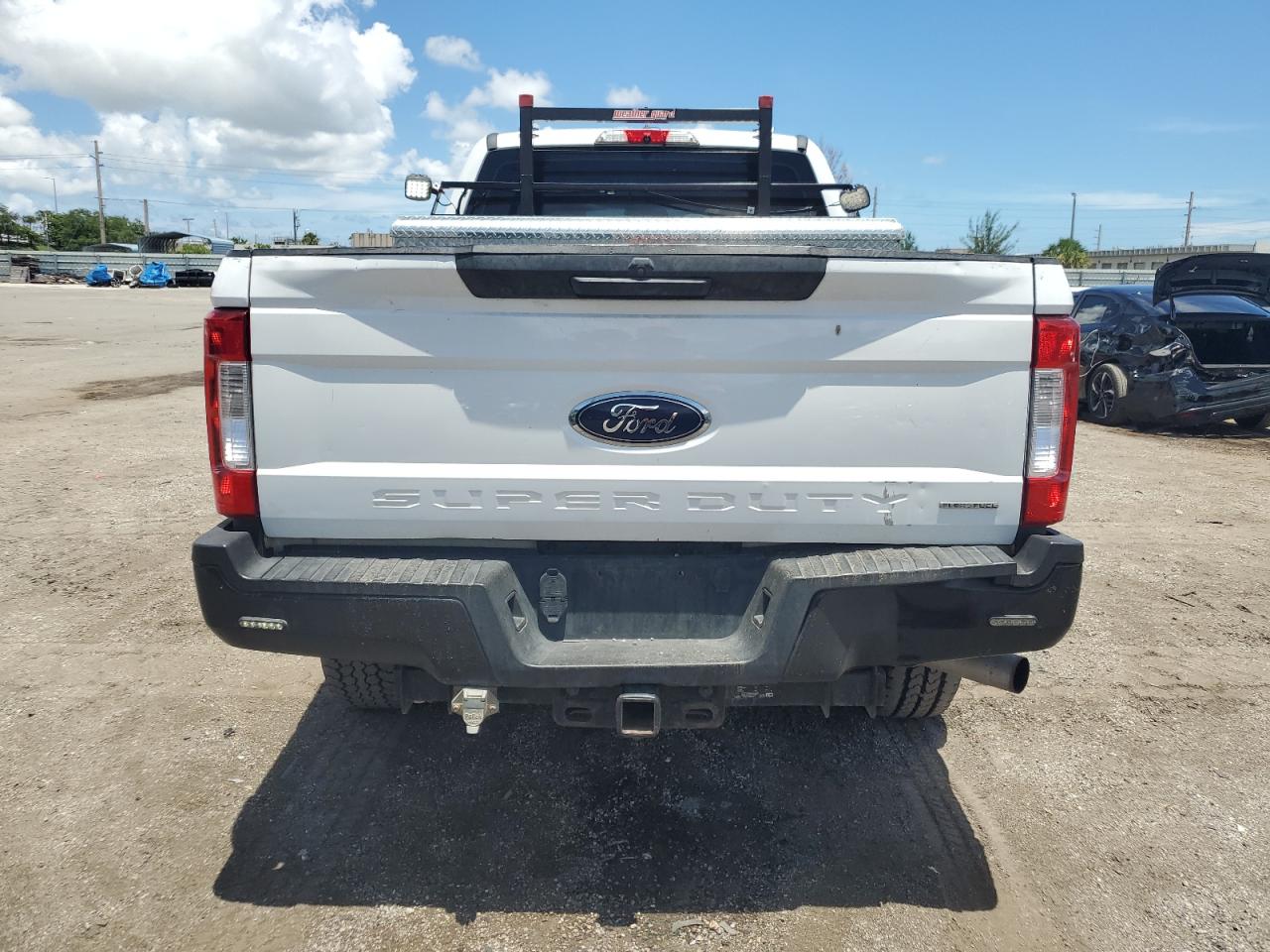 2018 Ford F250 Super Duty VIN: 1FT7W2B65JEB97892 Lot: 63782404