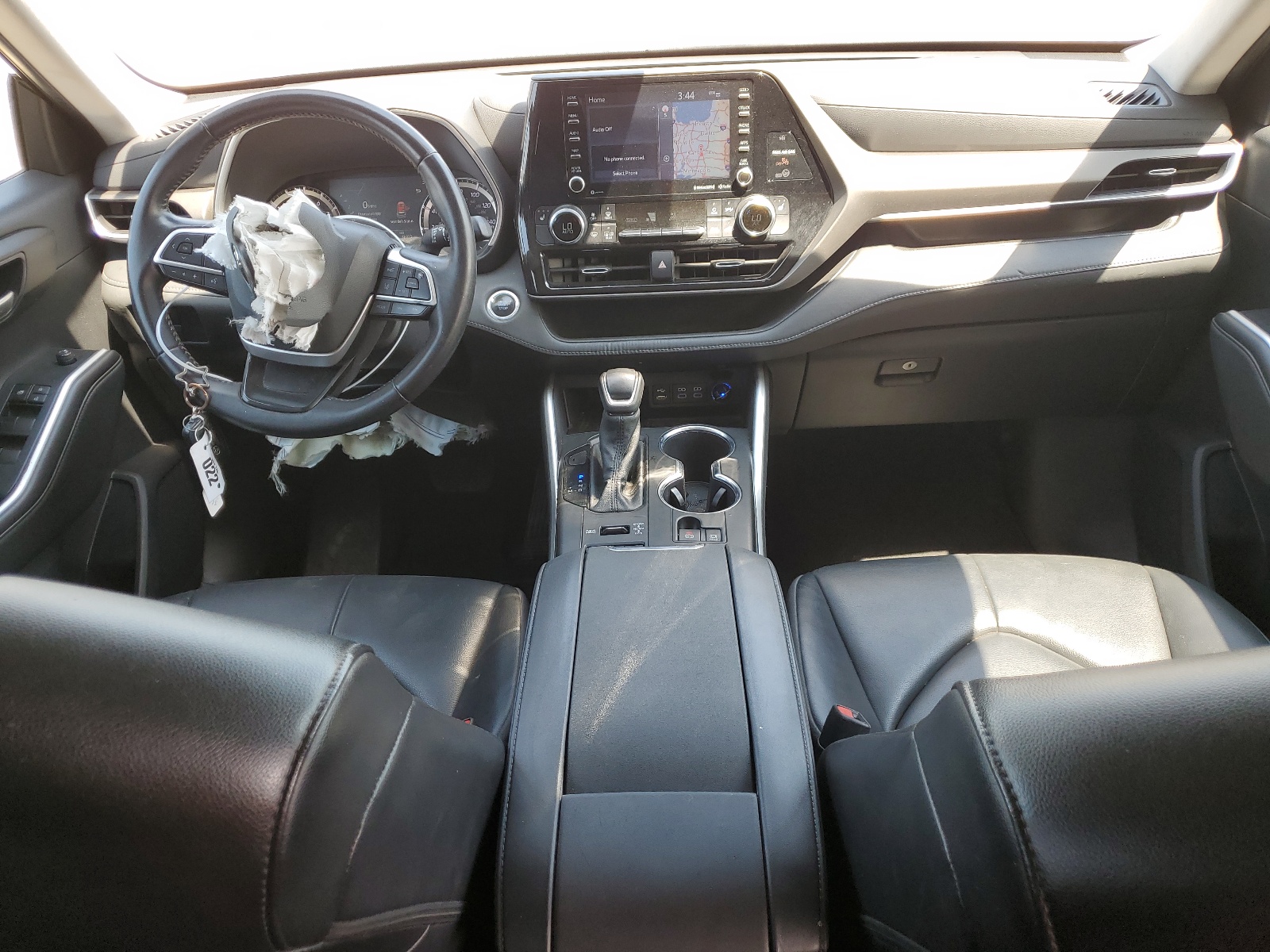 5TDHZRBH8NS563334 2022 Toyota Highlander Xle