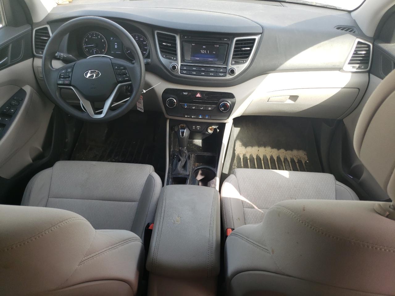 2017 Hyundai Tucson Se VIN: KM8J23A40HU383584 Lot: 64657354