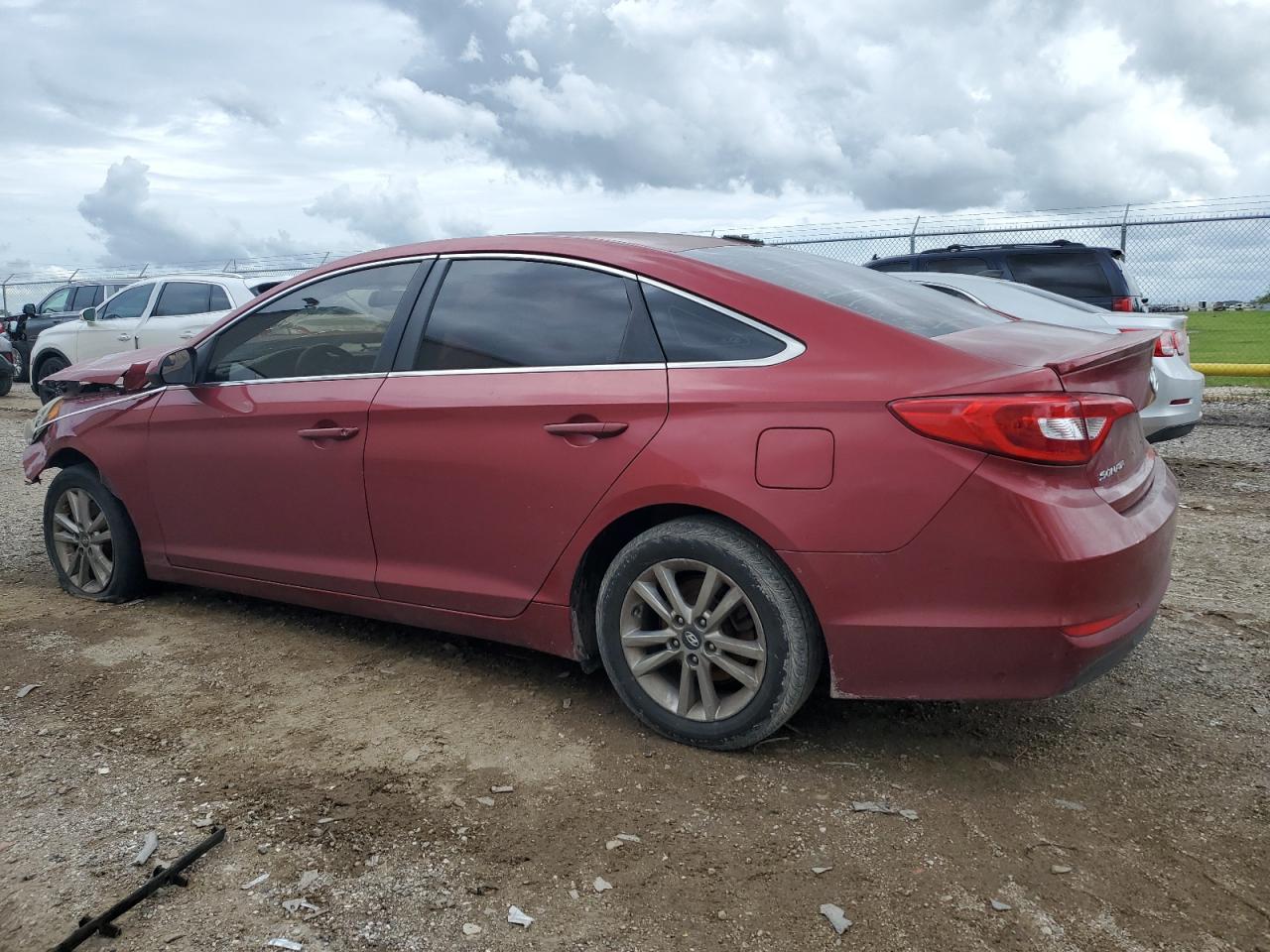 5NPE24AF2GH360085 2016 HYUNDAI SONATA - Image 2