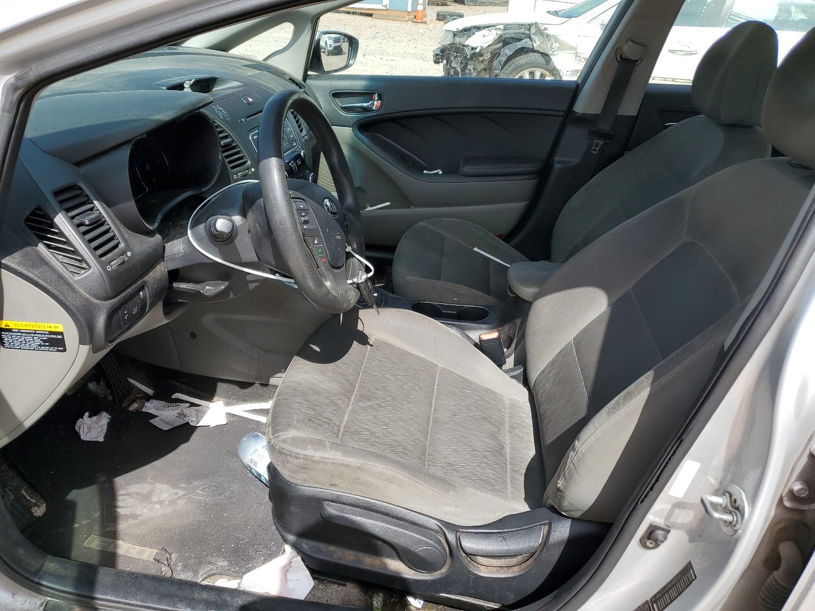 KNAFK4A66G5484202 2016 Kia Forte Lx