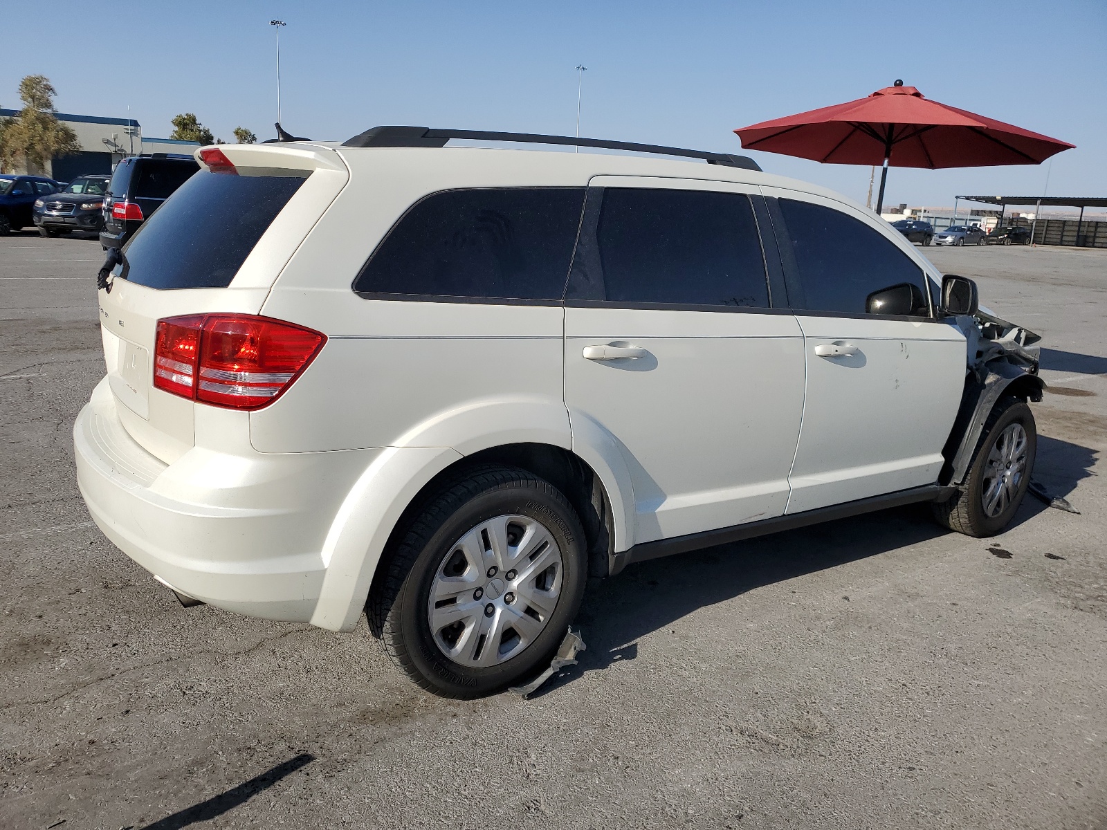 2016 Dodge Journey Se vin: 3C4PDCABXGT109373