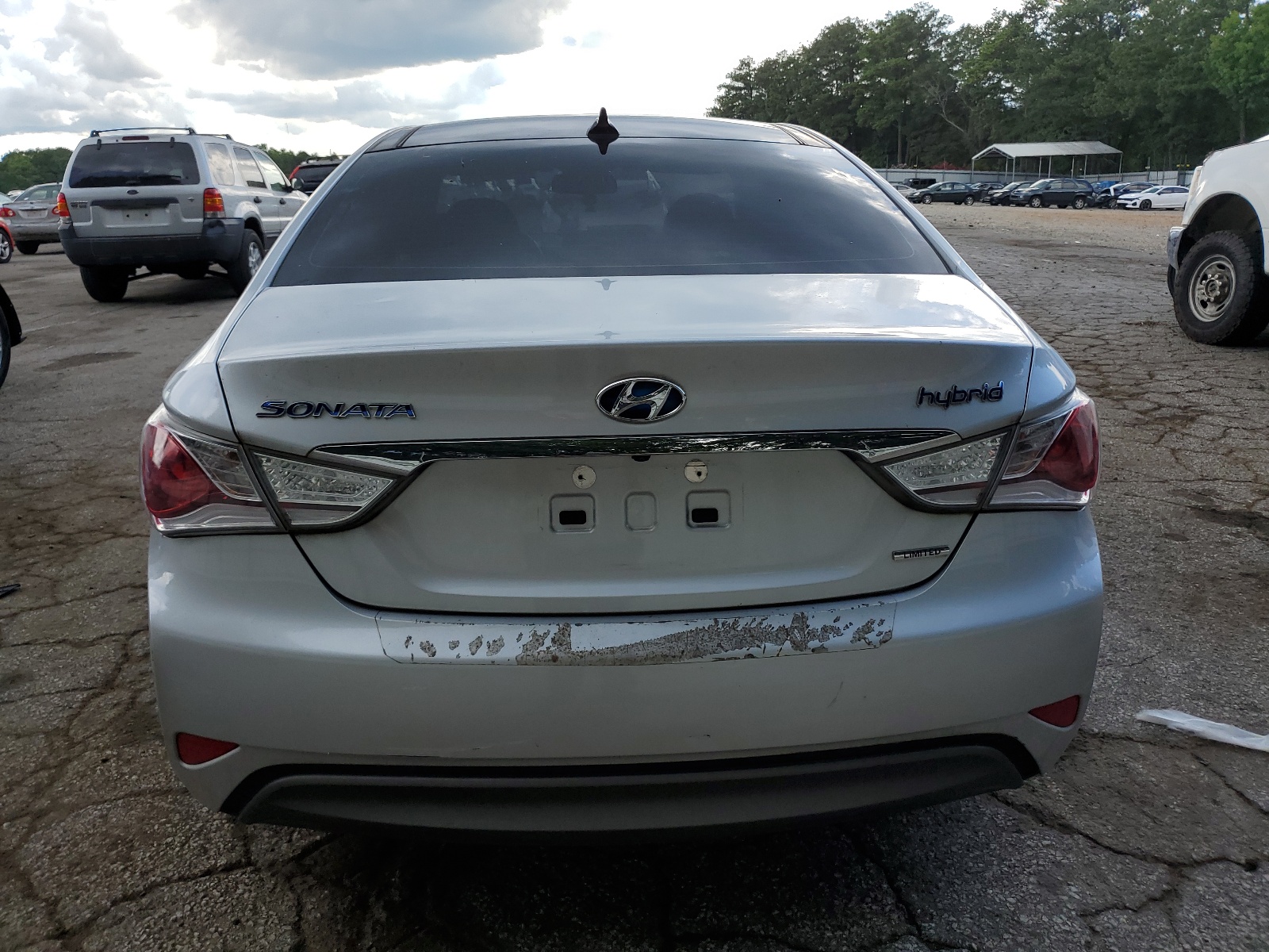 2015 Hyundai Sonata Hybrid vin: KMHEC4A41FA129496