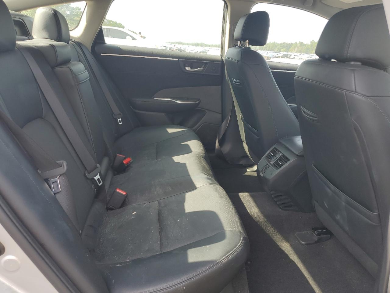 2018 Honda Clarity Touring VIN: JHMZC5F37JC016921 Lot: 65533144