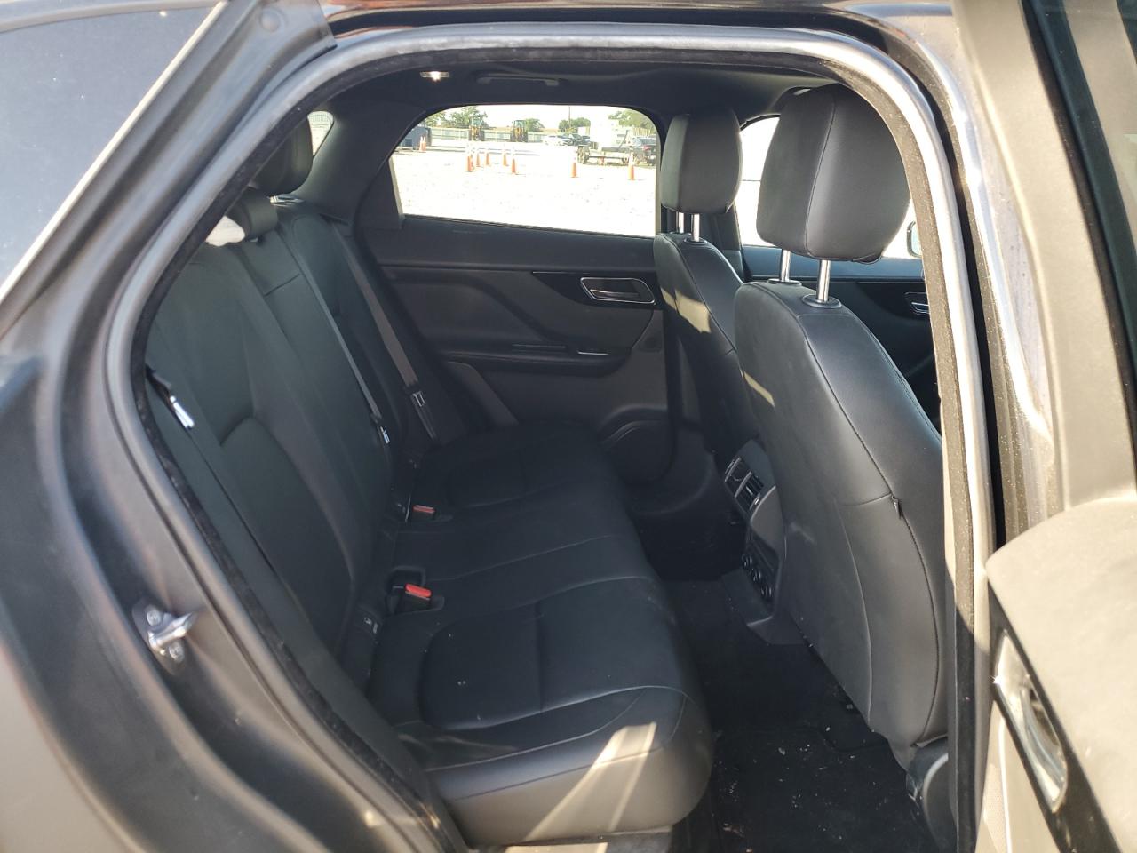 2018 Jaguar F-Pace Premium VIN: SADCJ2FX5JA275535 Lot: 58681774