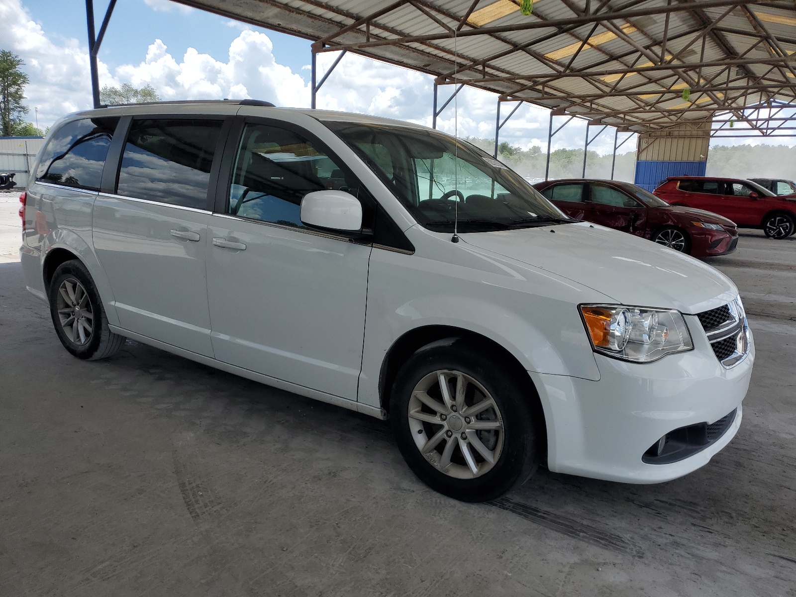 2C4RDGCG5KR563521 2019 Dodge Grand Caravan Sxt