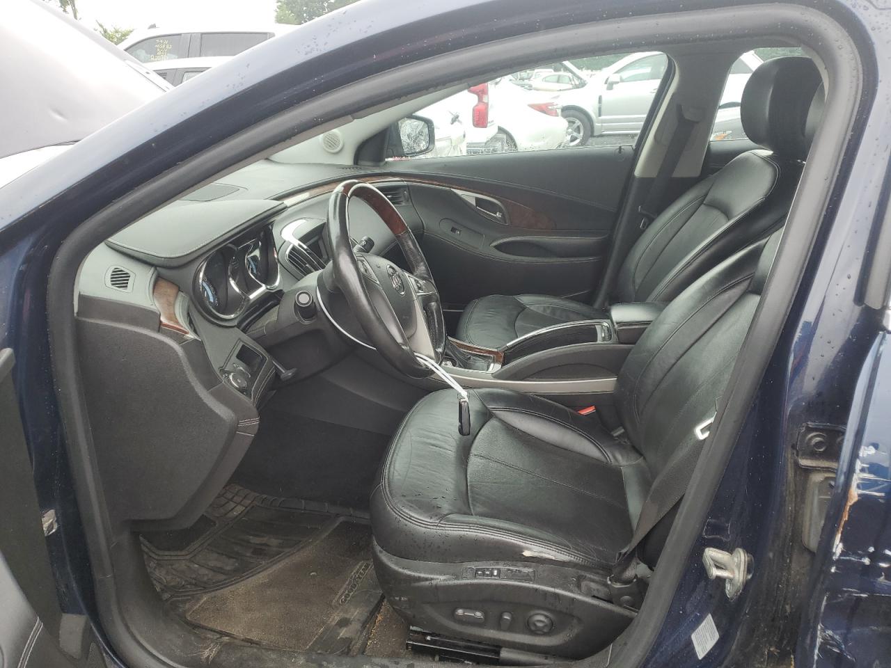 2010 Buick Lacrosse Cxs VIN: 1G4GE5EV3AF190470 Lot: 64809324