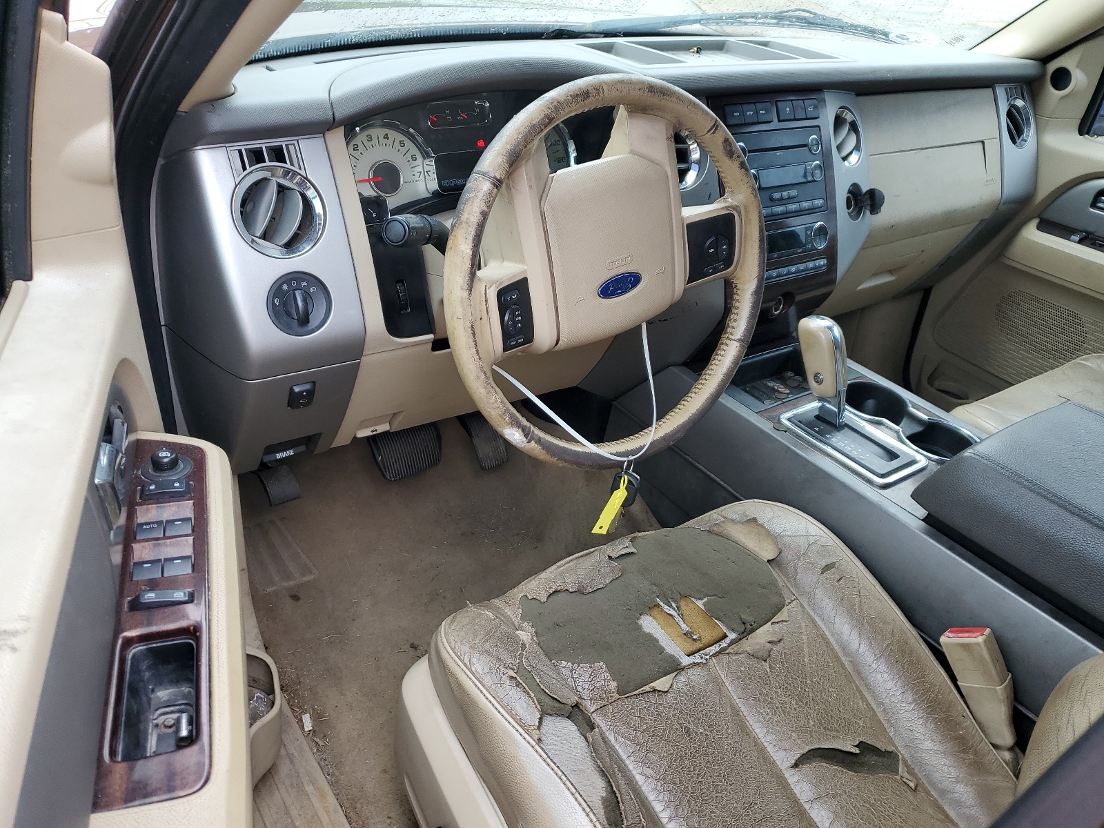 1FMJU1H53BEF18328 2011 Ford Expedition Xlt