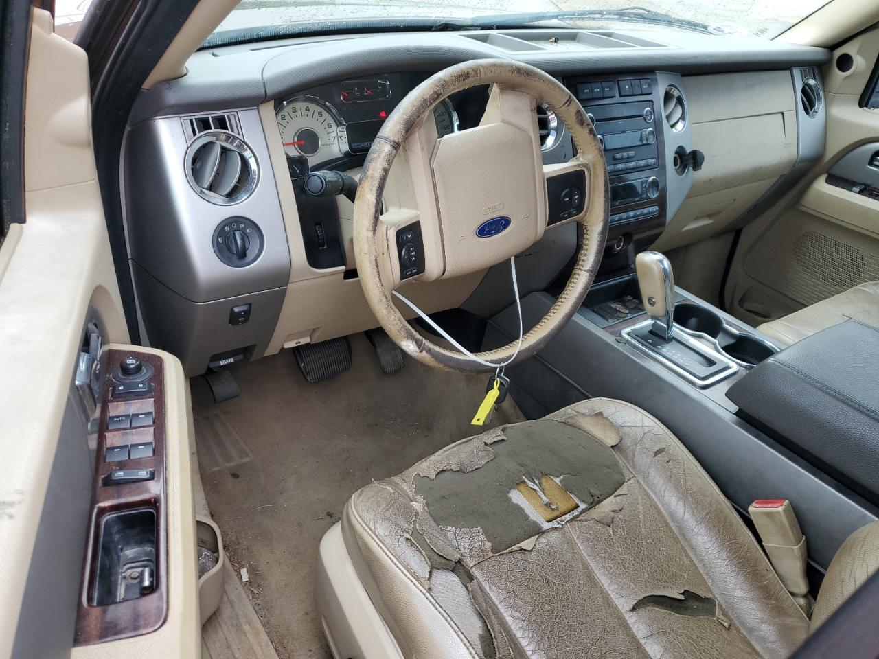 2011 Ford Expedition Xlt VIN: 1FMJU1H53BEF18328 Lot: 64083094