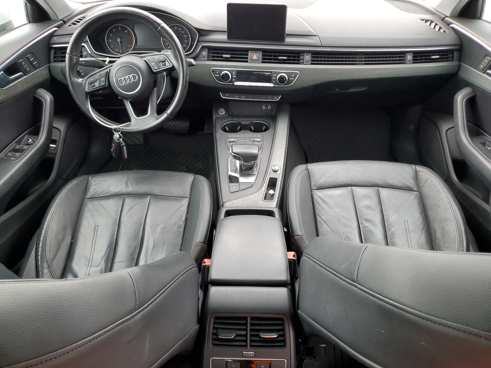 2017 Audi A4 Premium vin: WAUGNAF46HN038702