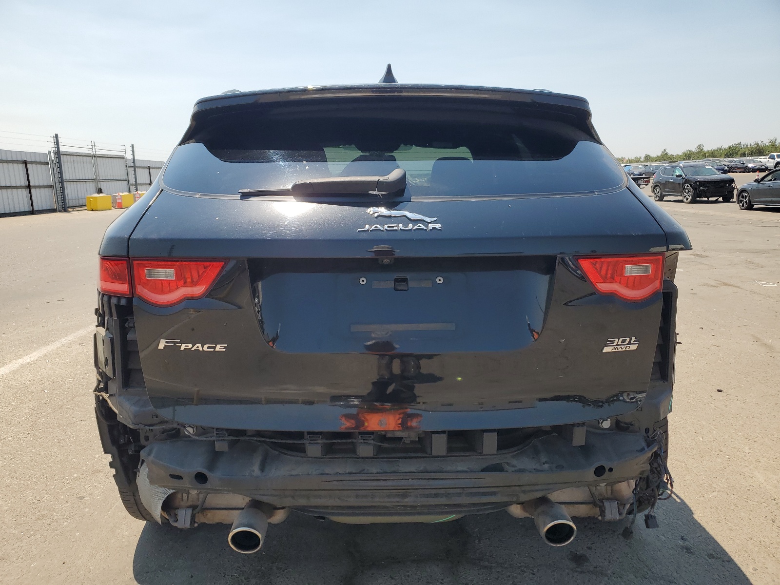 SADCL2GX0JA281204 2018 Jaguar F-Pace R - Sport