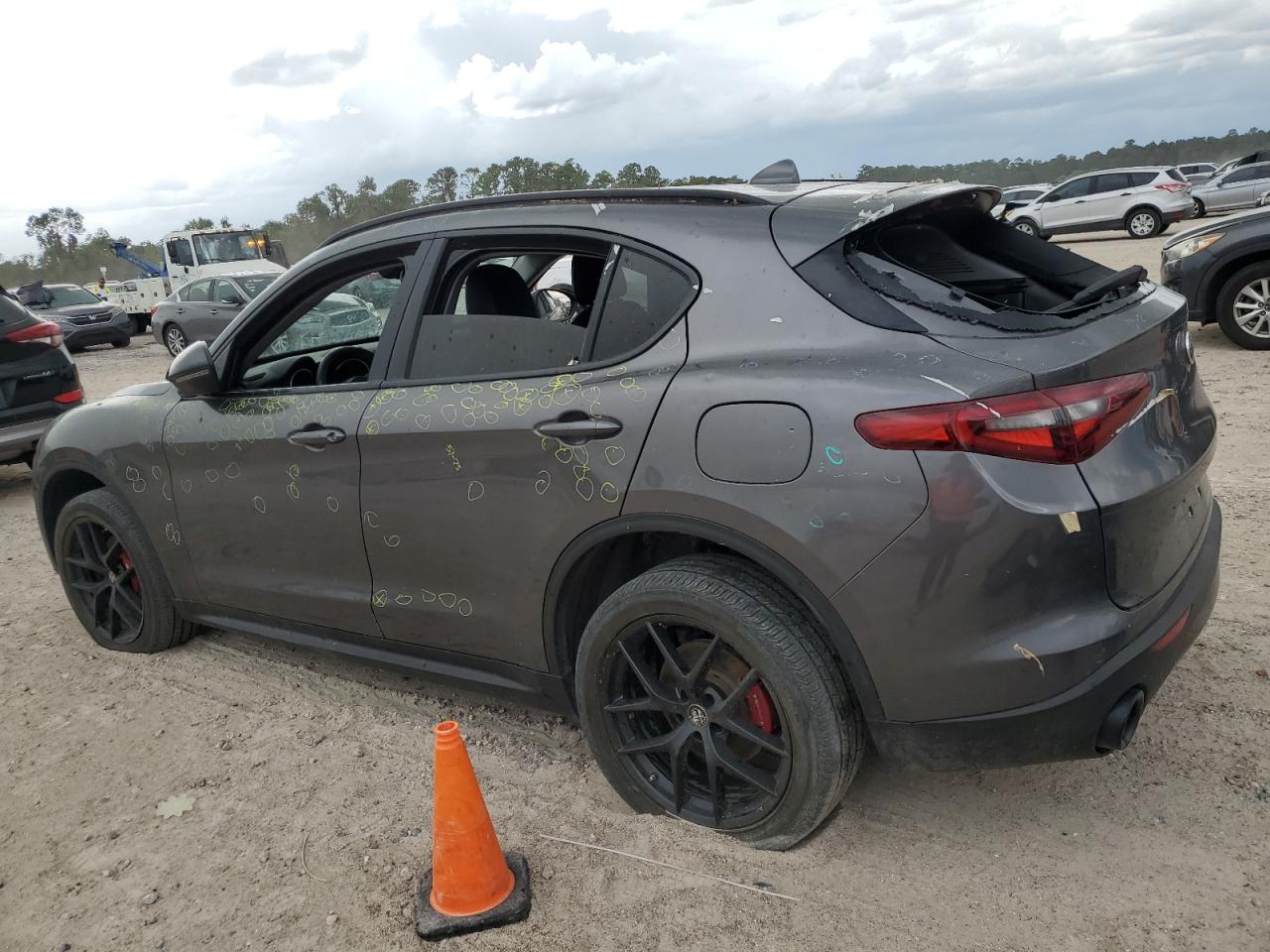 ZASPAJAN2L7C74332 Alfa Romeo Stelvio  2