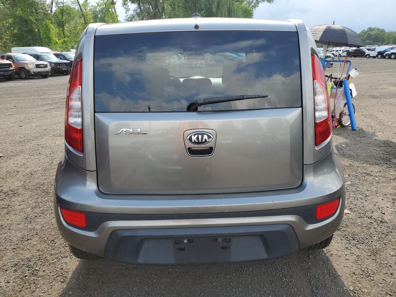 2013 Kia Soul + VIN: KNDJT2A68D7502343 Lot: 64968604