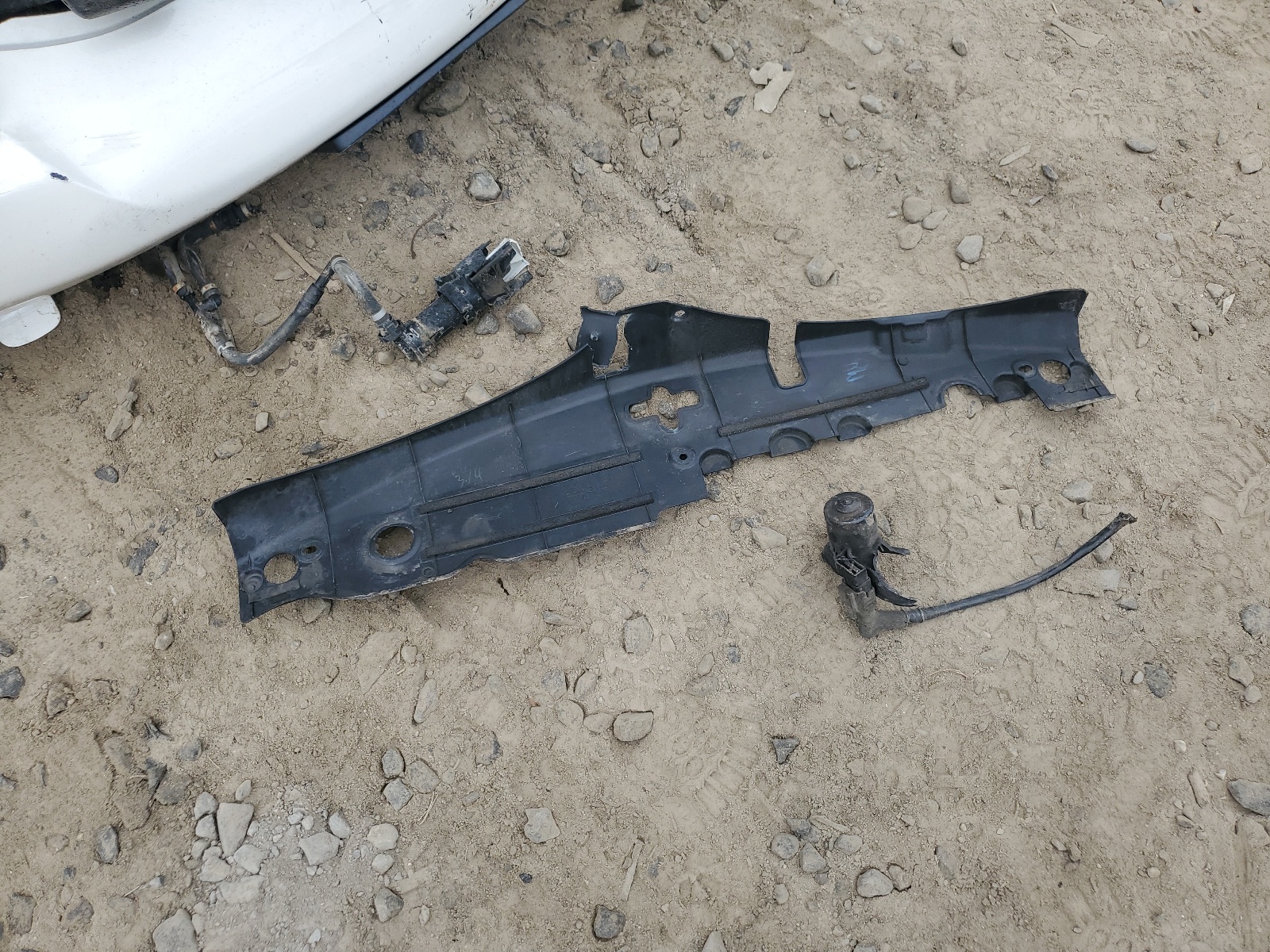 2T2HA31UX5C071590 2005 Lexus Rx 330