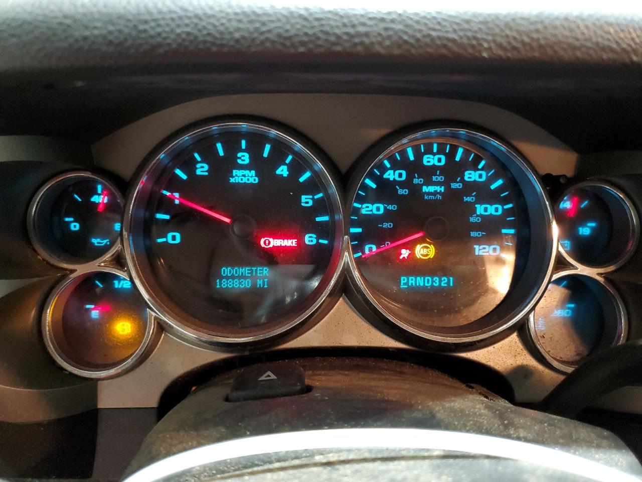 2008 Chevrolet Silverado - Image 9