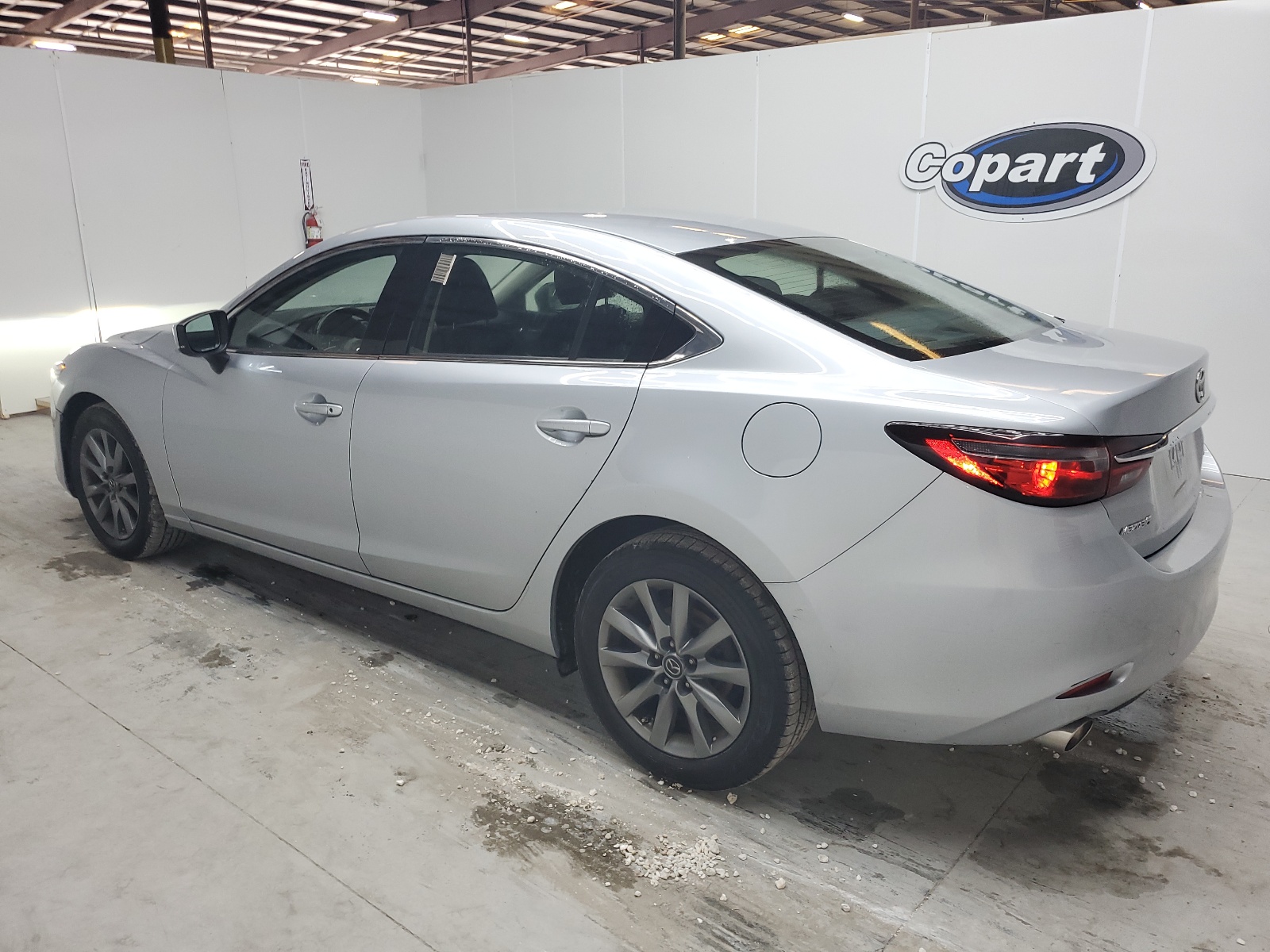 2018 Mazda 6 Sport vin: JM1GL1UM4J1325724