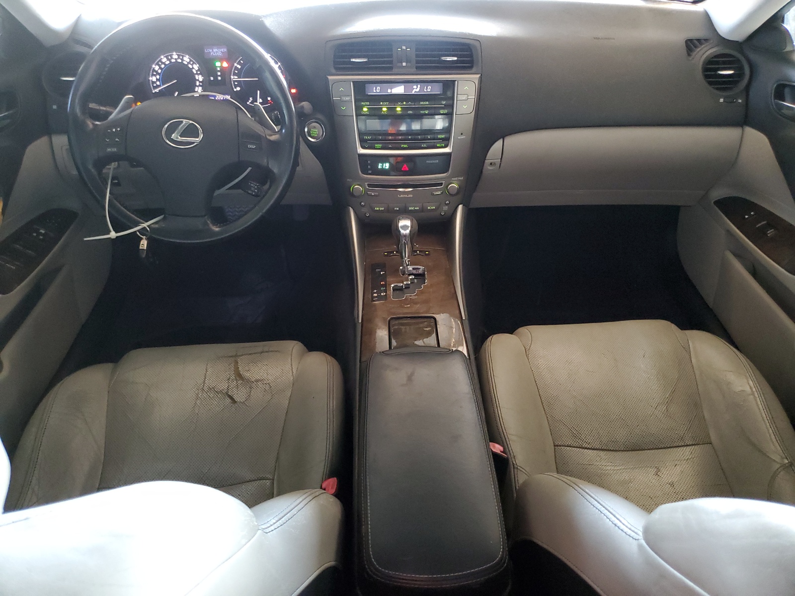 JTHCK262892031668 2009 Lexus Is 250