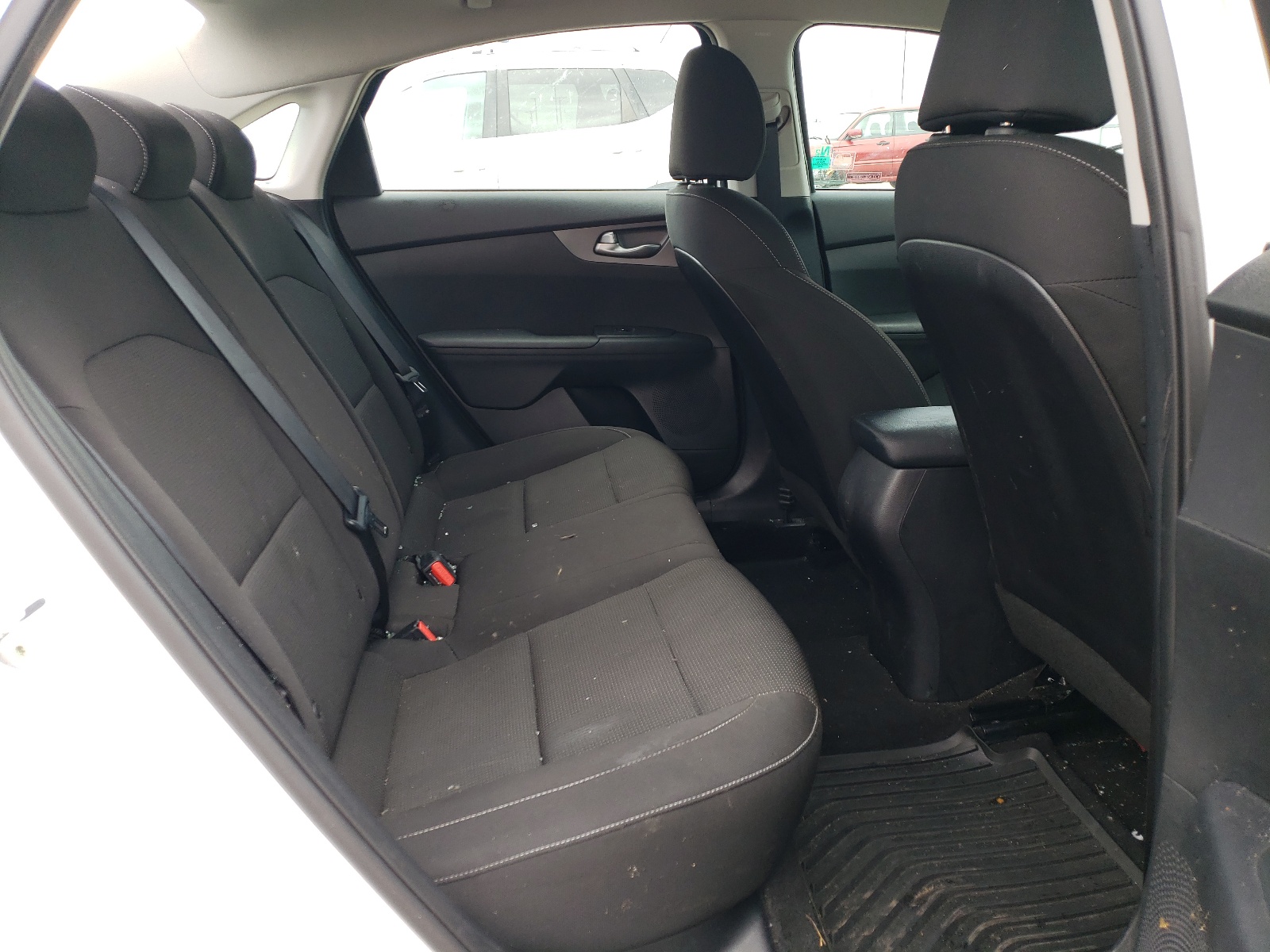 3KPF24AD9ME276722 2021 Kia Forte Fe