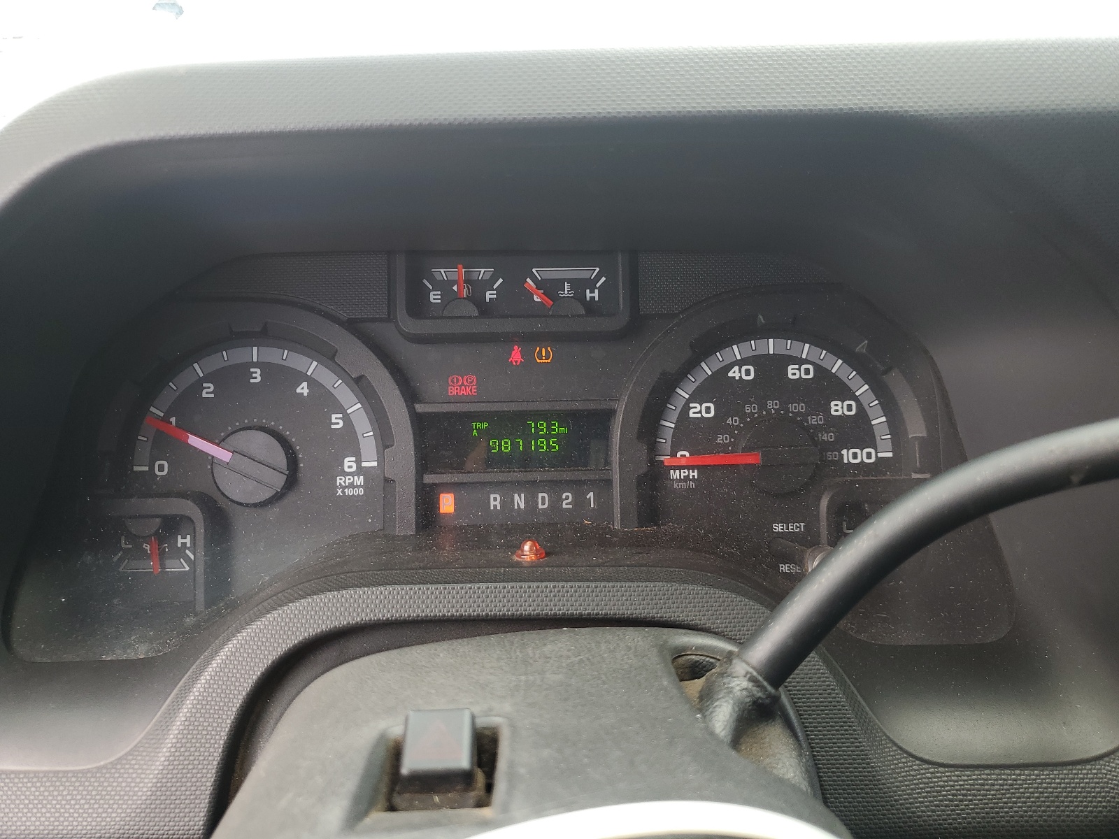 1FTNE2EW8DDB13001 2013 Ford Econoline E250 Van