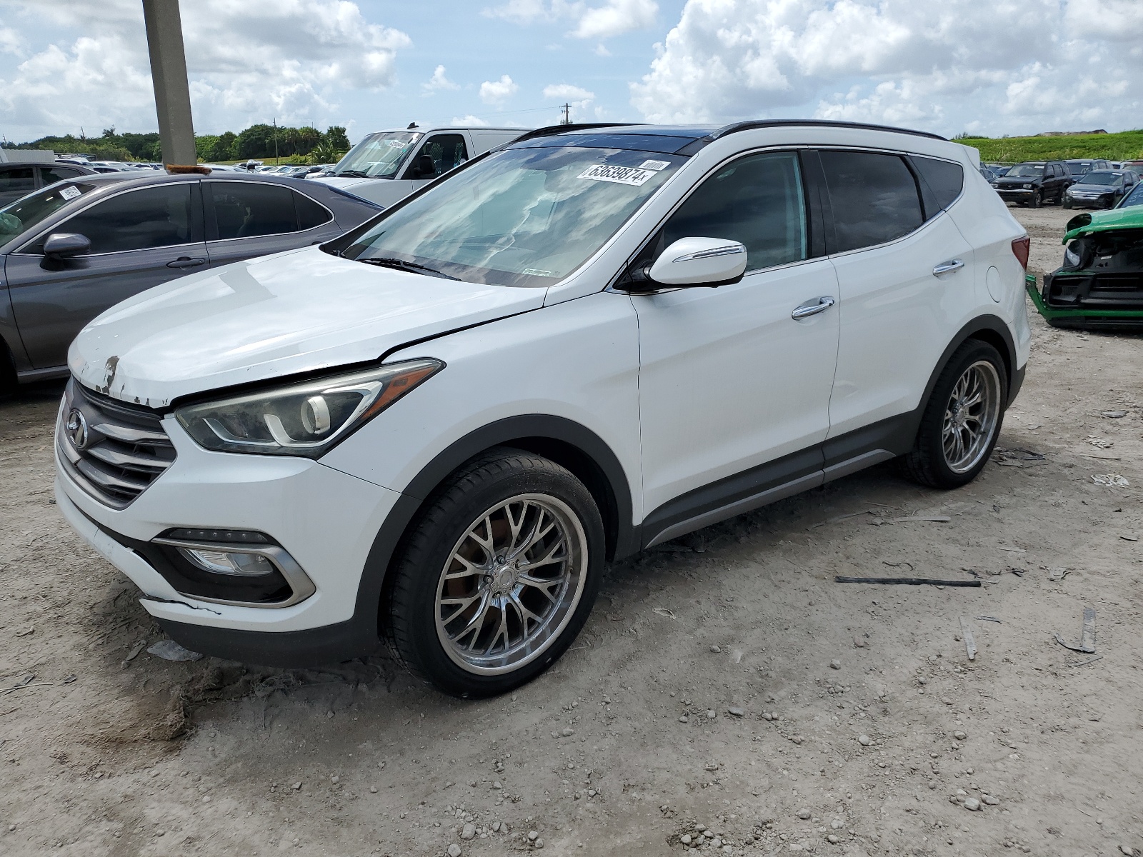 2017 Hyundai Santa Fe Sport vin: 5XYZW4LA2HG477052