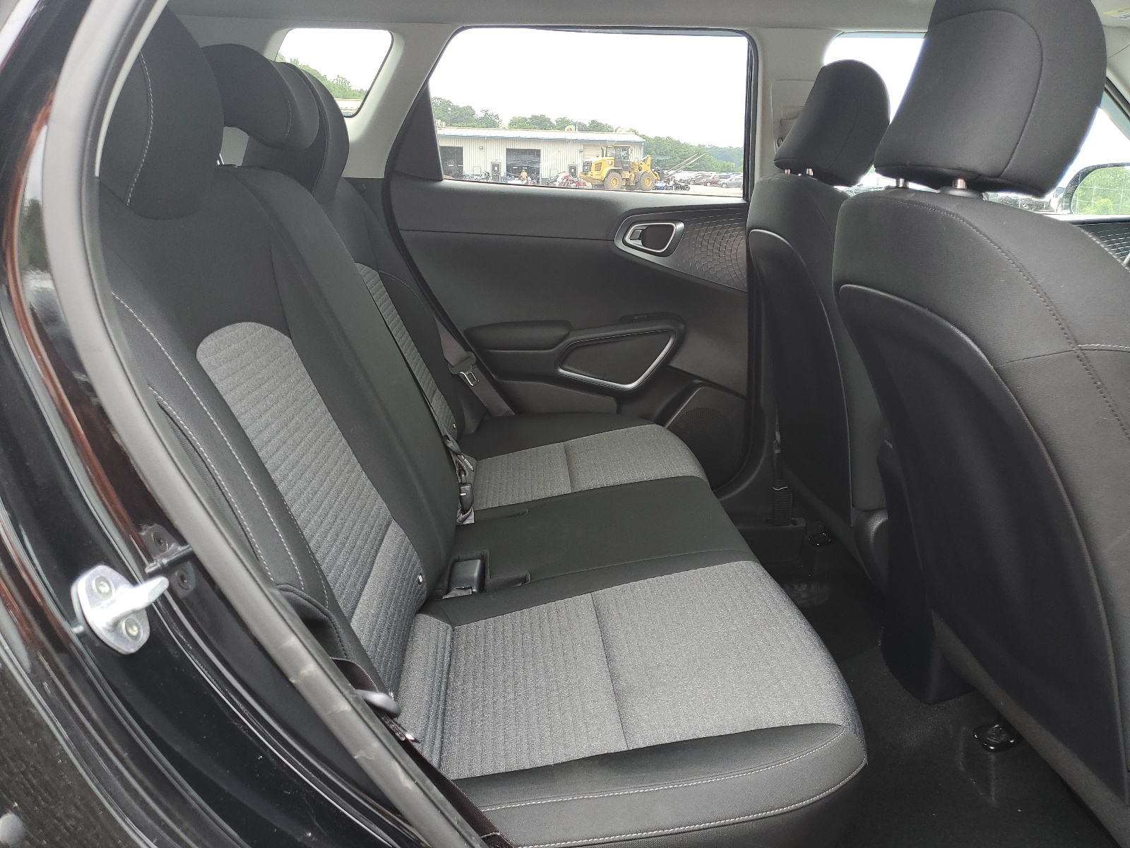 KNDJ63AUXL7051281 2020 Kia Soul Gt Line