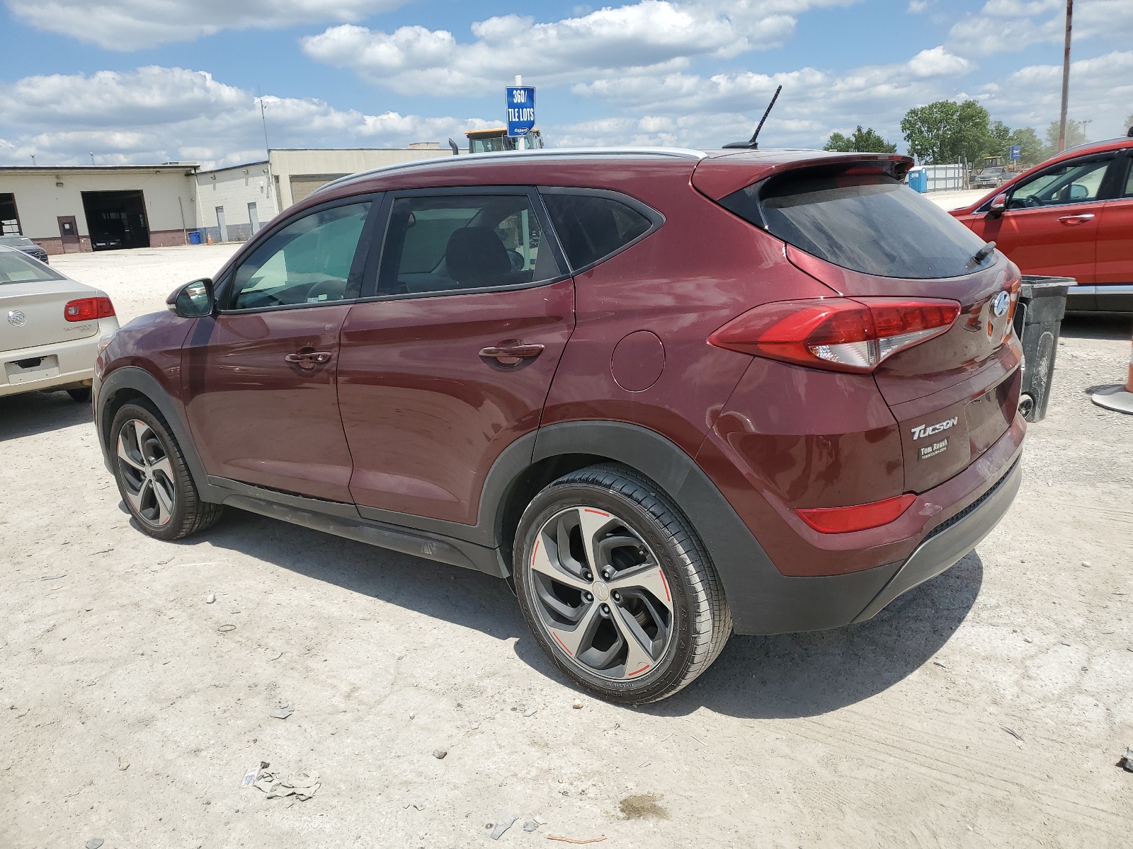 2016 Hyundai Tucson Limited vin: KM8J33A27GU088539