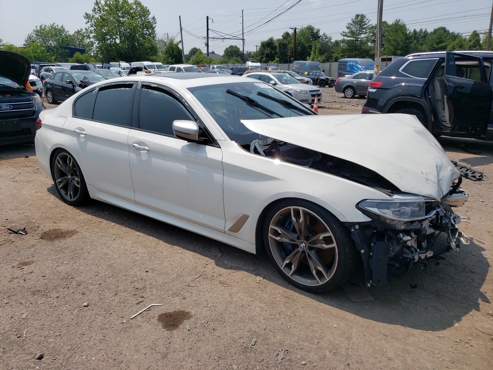 2018 BMW M550Xi vin: WBAJB9C50JB286557