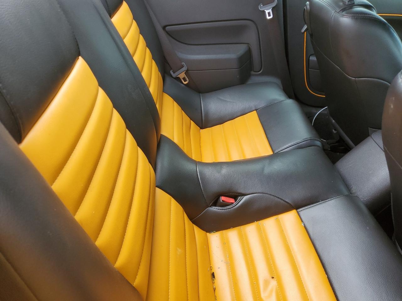 2007 Ford Mustang - Image 10