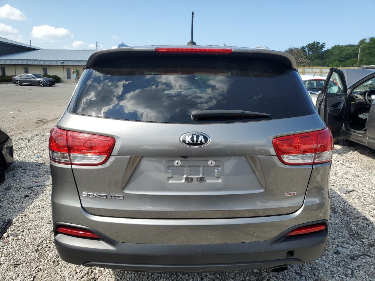 2017 Kia Sorento Lx VIN: 5XYPGDA33HG268735 Lot: 64730324