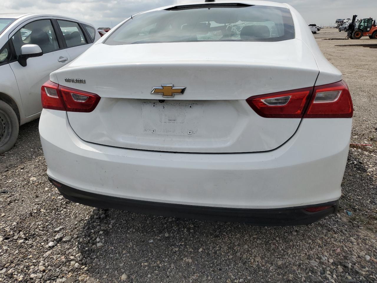 2019 Chevrolet Malibu Ls VIN: 1G1ZB5ST5KF175603 Lot: 63900284