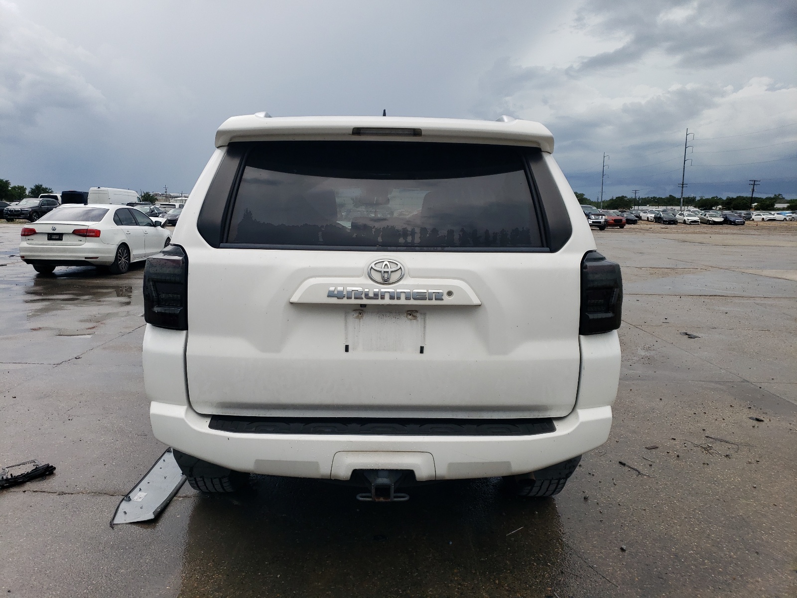 JTEZU5JR5G5122139 2016 Toyota 4Runner Sr5