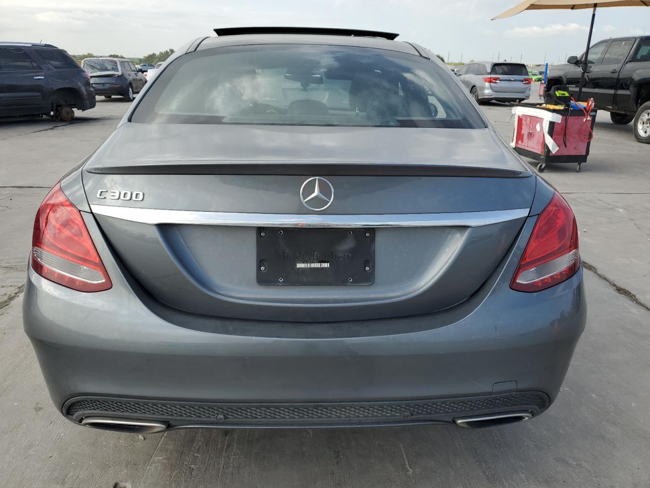 2017 Mercedes-Benz C 300 VIN: 55SWF4JB1HU213440 Lot: 61642454